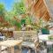 Beach House Gubat-Viajeros Booking Services