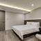 Two H Hotel