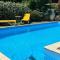 Appartamento Lucy with shared pool