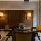 Jingmao Alley Hotel - Beijing Wangfujing Dongsi Subway Station Branch