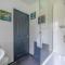 *2s6g* For your most relaxed & Cosy stay + Free Parking + Free Fast WiFi * - Adel
