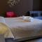 CconfortHotels R&B Central Rooms