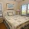 SA227, When Pigs Fly- Oceanfront, Ocean Views, Close to Beach Access, SUN-SUN - Sanderling