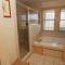 SA180, Siren Song- Oceanside, Screened Porch, 100 ft to Beach Access - Sanderling