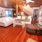 SS5, Chez Shea- Semi-Oceanfront, Ocean Views, Private Pool, Close to Beach Access