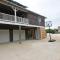 SS5, Chez Shea- Semi-Oceanfront, Ocean Views, Private Pool, Close to Beach Access