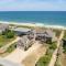 SS10, The Russell Cottage- Oceanfront, Ocean Views, Private Pool, Hot Tub