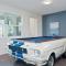 Your Gateway to Waves and Luxury