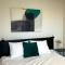 URBAN APARTMENTS PREMIUM, Opolska 10 No 80, Free Garage, Self Check-in - 卡托维兹