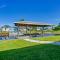 Sebring Serenity Waterfront Retreat with Boat Dock! - 锡布灵