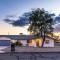 HavaLovely Stay - Pool . Smart TV . Central - Lake Havasu City
