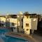 Noura Luxury Hotel Villa with free Pool and Beach access in Hurghada - الغردقة