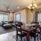 H4 Coral Springs Resort sleeps 8 guests, 3bd and 2 bathrooms with an outdoor fireplace