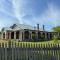 Experience the charm of Little Plains Homestead - Gunnary