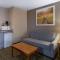 Days Inn & Suites by Wyndham Madison
