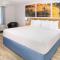 Days Inn by Wyndham Spartanburg Waccamaw
