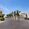 Super 8 by Wyndham Branson - Shepherd of the Hills Exwy