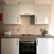 Central 2-bedroom apartment, Montrose