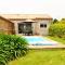 "AU BOIS DES AILES" Maison 6 personnes, internet wifi, piscine chauffée, jardin cosy