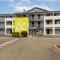 B&B HOTEL CHARTRES Le Forum - 沙特尔