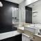 Hotel Chamartin The One