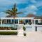 Ocean Dream 2 BR Villa Blue