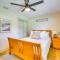 Lakefront Inverness Getaway with Kayaks and Bikes! - إينفيرنيس