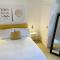 3 bed home in Cheltenham Town Centre with FREE PARKING for 1 car
