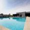 Kozy for you, Piscine & Terrasse sur le toit