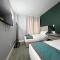 Starlight Hotel Near LGA Airport