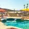 Tropic Paradise 3 bed 3 bath Pool Home