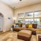 Tropic Paradise 3 bed 3 bath Pool Home