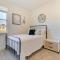 10 Mi to Dtwn Bright Austin Gem with Pool Access