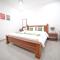 Spacious Family-friendly Villa with Swimming Pool