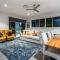 Large Spacious 4BR4B Surfers Villa with Pool 1