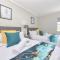 Land's Edge Eco Friendly Cottages and Apartments - Struisbaai