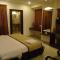 Hotel Maan Residency Satellite Road - Ahmedabad