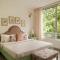 El Rosario 2BHK Apartments-Near Candolim-Common pool-Wifi-24 hour Security & 5 mins Drive to Casino