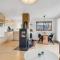 2 Bedroom Amazing Home In Hemmet