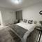 Large Studio Flat Near Beach Cleethorpes