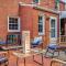 Eclectic 4Bed with BBQ-Firepit-Games-secretGarden & 7 mile to Downtown - جبل لبنان