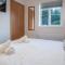 Oxwich Cottage - 2 Bedroom - Parkmill