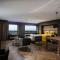 The Penthouse At The Hague Tower