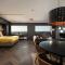 The Penthouse At The Hague Tower