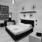 Black&White guest house