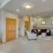 Beautiful 7 BEDROOM, 3 gathering areas, pool table, hot tub, and huge deck with 360-degree views!!