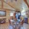 Tumbling Shoals Cabin with Fire Pit 1 Mi to Lake - Heber Springs