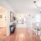 Center St Retreat - 1 Block from Downtown! - 埃佩克斯