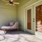 Jolly Jingle Cabin, Pickleball Court, Creek, WIFI, Mountain Views, Starting at 79" - 科斯比