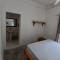 Double room, with breakfast, WIFI, 20 meters to the beach - 江比阿